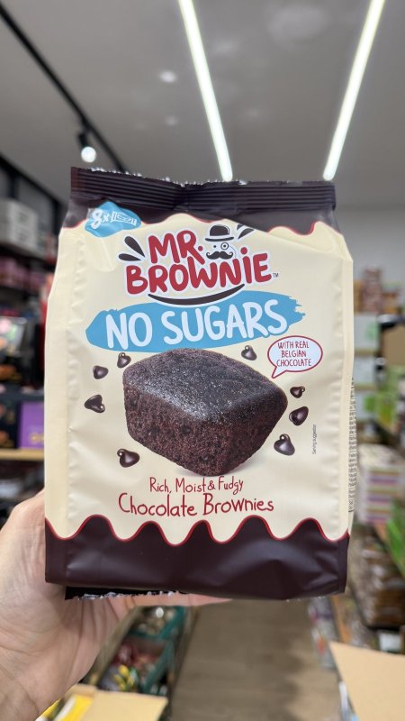 براونيز مستر براوني بالشوكولاتة البلجيكية خالي من السكر فيها 8 قطع  وزنه 200 غرام