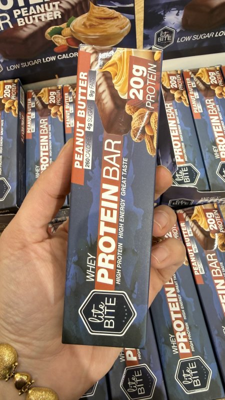 لوح شوكولاتة بروتين بار نكهة الفول السوداني من ماركة لايت بايت (Lite Bite) عالي البروتين وزنه 60 غرام