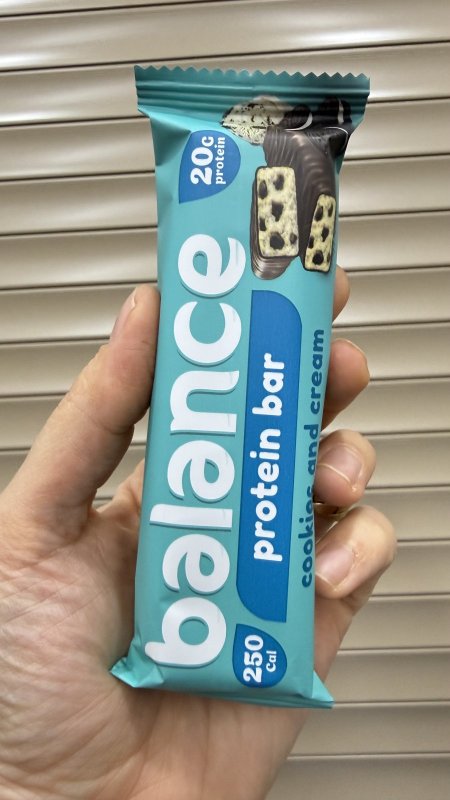 بروتين بار  Balance بنكهة الاوريو الكوكيز والكريمة (Cookies and Cream) وزنه 70 غرام