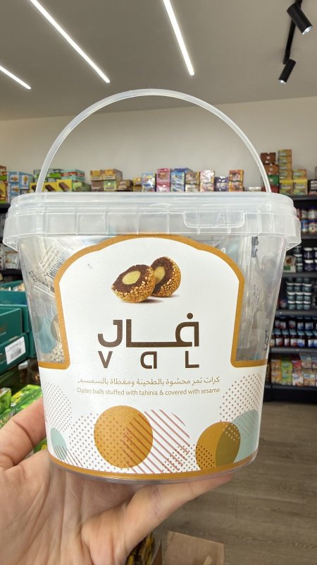 كرات تمر فال (Val Dates Balls) محشية طحينية ومغطاة بالسمسم وزنها 500 غرام