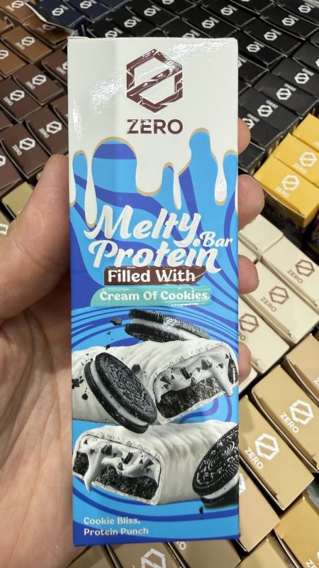 بروتين بار zero زيرو ميلتي شوكولاته بحشوة الاوريو عالي البروتين وخالي من السكر وزنه 50غرام