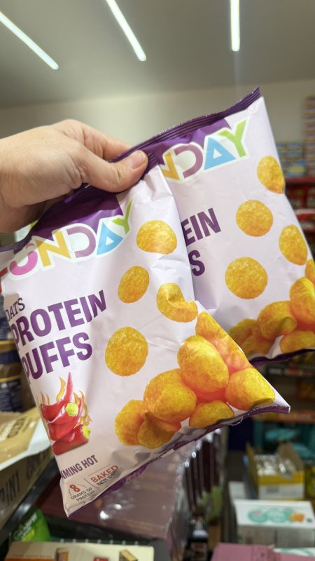 2 كيس من بمبا بطعم حار فلفل عالي البروتين مخبوز بالفرن صحي وزنه 40 غرام