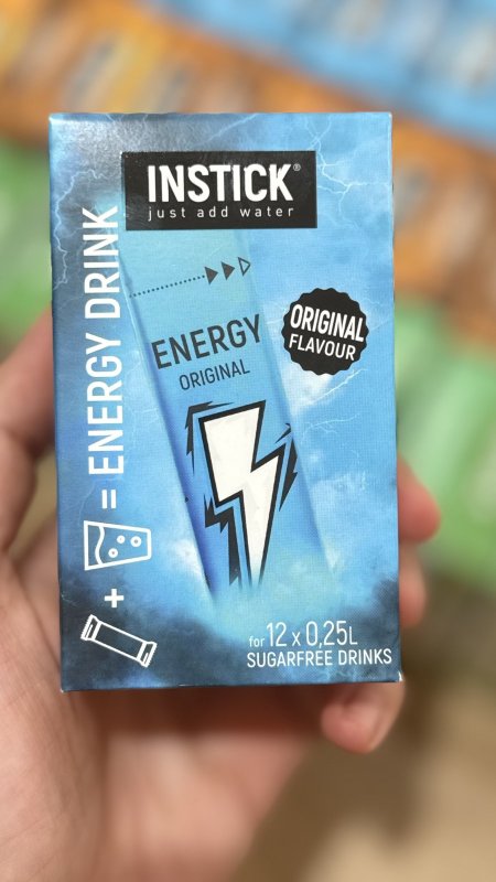 مشروب طاقة Energy اوريجينال خالي من السكر سريع الذوبان فيه 12 كيس
