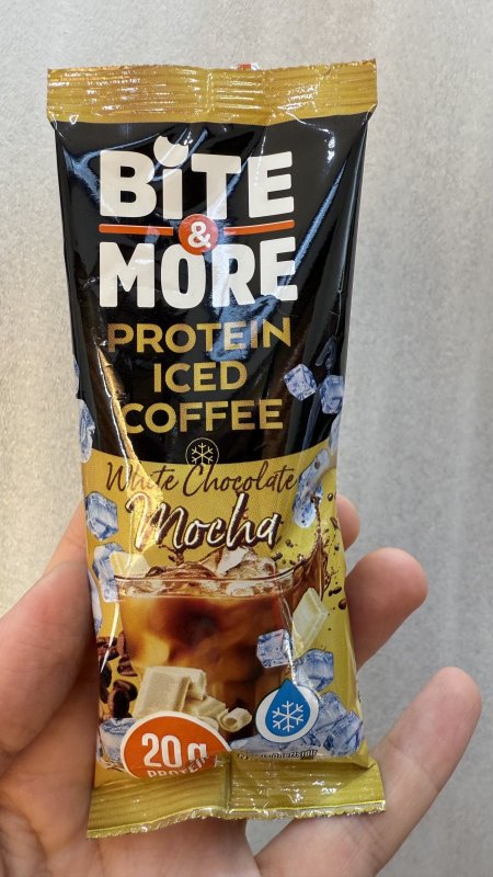 قهوة بروتين موكا شوكولاته بيضاء  protein iced coffee وزنه 33غرام