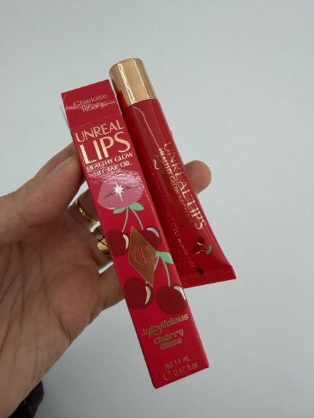 #Cherry glaze # Charlotte Tilbury Unreal Lips Healthy Glow Lip Balm