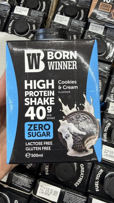 مشروب بروتين "Born Winner" بنكهة كوكيز الاوريو خالي من السكر وزنه 500 مل