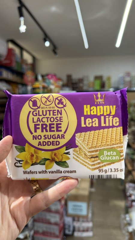 ويفر Happy Lea Life محشي بكريمة الفانيلا خالي من السكر والجلوتين واللاكتوز وزنه 95 غرام