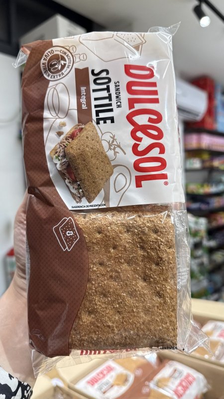 خبز ساندوتش خاص قمح كامل ونخالته وزنه 310 غرام