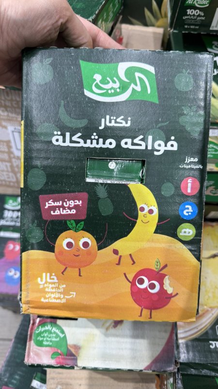 بوكس علبة الربيع عصير فواكه مشكل بدون سكر مضاف وزن العلبة 120مل فيه 18 علبة