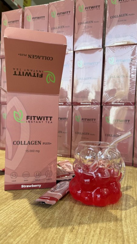 كولاجين بلس+ Collagen plus بطعم التوت بقوة 15000mg  العلبة فيها 30 كيس