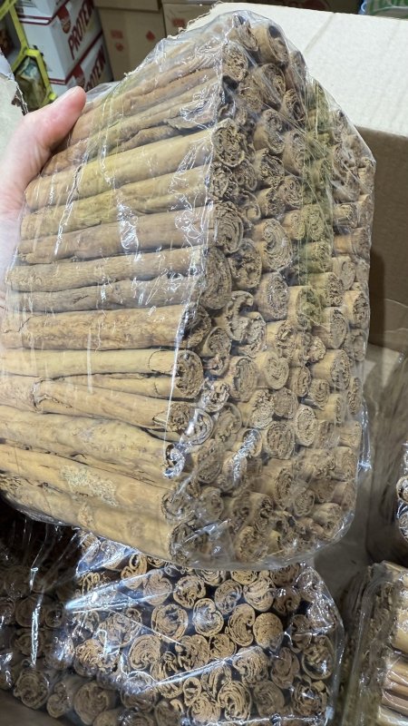 اعواد القرفة السيلانية (Sri Lankan Cinnamon)