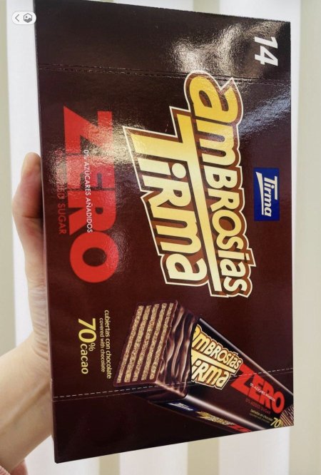 ويفر تيرما zero بالشوكولاته 70%دايت البكيت فيه 14 قطعة بكيت كامل فيه 14 قطعة